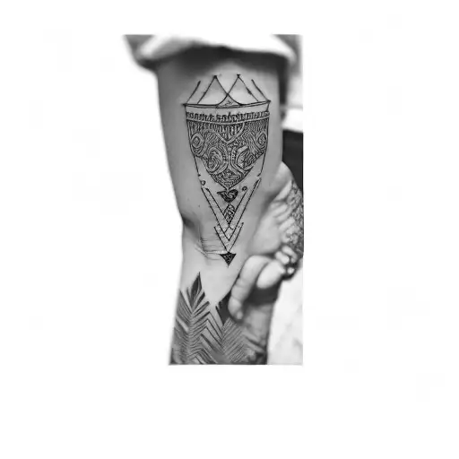 left arm sleevel tattoo design idea