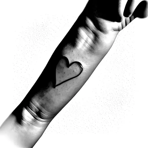 reloj de arena corazon cereblo tattoo design idea