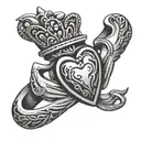 claddagh ring tattoo design idea